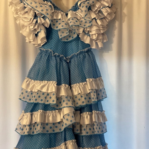 Flamenco girls dress. Never worn (no tags) size 3 - Picture 2 of 6